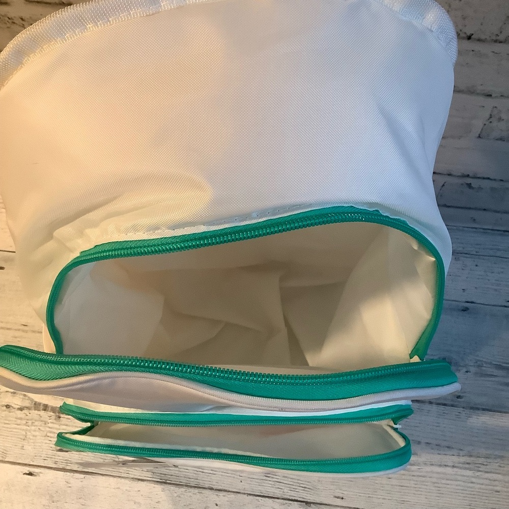 Igloo Retro Backpack Cooler - Picture 8 of 9